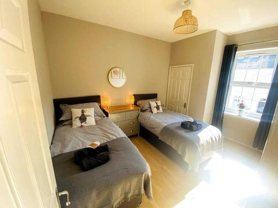 City Centre Riverside Apartment Winchester Ngoại thất bức ảnh